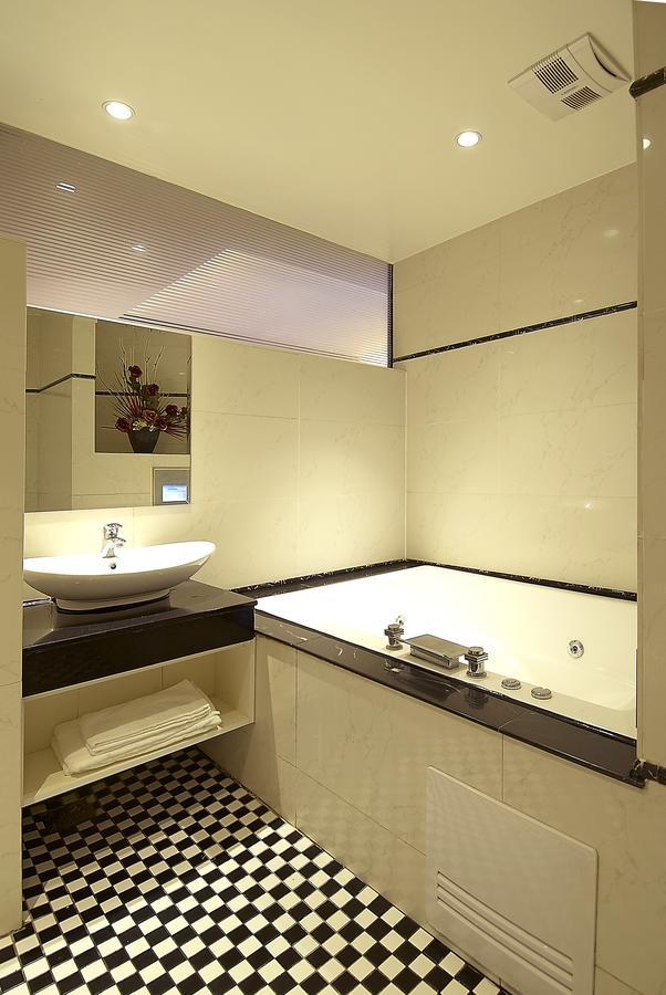 Qi Hai Motel Zhunan Extérieur photo